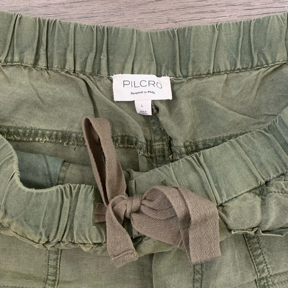 Anthropologie Pilcro Linen Blend Drawstring Utility Shorts Size L - Green - NWOT - Picture 3 of 7